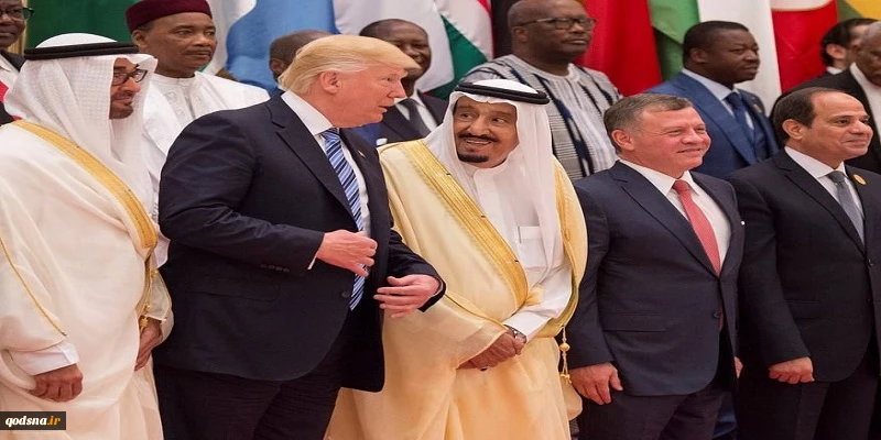رئيس المجلس الاستراتيجي للعلاقات الخارجية الإيرانية :

إيران لم ولن تفكر في الهيمنة علي المنطقة وان بعض الدول تحاول زعزعه الامن من خلال فسح المجال امام اميركا والقوي الاوروبيه للحضور في المنطقه 2
