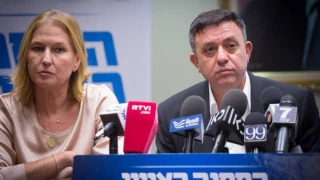 تشدید اختلافات در عرصه سیاسی اسرائیل؛

ائتلاف «اتحادیه صهیونیستی» فروپاشید/ آوی گابای از ائتلاف با لیونی خارج شد
