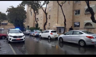 صبح امروز رخ داد:

جدیدترین عملیات شهادت طلبانه در قدس/ یک شهرک نشین صهیونیست زخمی شد/ مجری عملیات از محل گریخت+ تصاویر 2