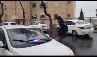 صبح امروز رخ داد:

جدیدترین عملیات شهادت طلبانه در قدس/ یک شهرک نشین صهیونیست زخمی شد/ مجری عملیات از محل گریخت+ تصاویر 3