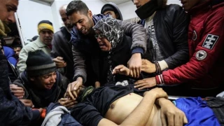 Palestinian protester killed, 22 others hurt as hundreds protest at Gaza border