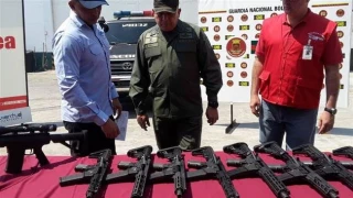 Venezuela seizes large shipment of American weapons coming from Florida