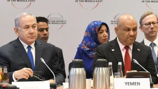 سوال روز محافل عبری؛

آیا در آینده شاهد حمایت نظامی کشورهای عربی از اسرائیل علیه مقاومت خواهیم بود؟
