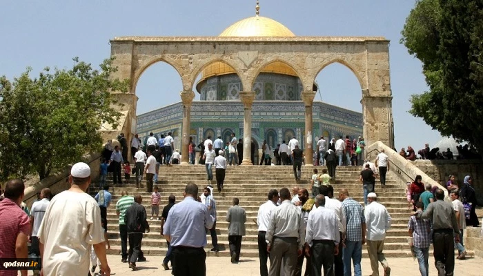 ردا علي الاعتداءات الاخيرة علي المسجد الاقصي والاماكن التاريخية والاسلامية في القدس المحتلة

الخارجية الإيرانية: صمت بعض حكومات المنطقة جعل الصهاينة اكثر صلافة 2