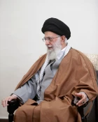 رهبر معظم انقلاب اسلامی در دیدار رئیس‌جمهوری سوریه:

حمایت از سوریه را حمایت از مقاومت می‌دانیم و به آن افتخار می‌کنیم/ آمریکا و متحدانش در سوریه شکست‌خورده و عصبانی‌اند؛ مراقب توطئه‌های جدیدشان باشید/ اسد: پیروزی سوریه نتیجه ایستادگی در کنار جریان مقاومت