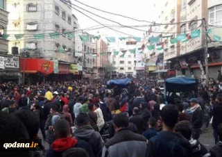 به دنبال وخامت اوضاع اقتصادی در غزه برگزار شد:

تظاهرات مردم غزه در اعتراض به افزایش قیمت کالا و مالیات+تصاویر