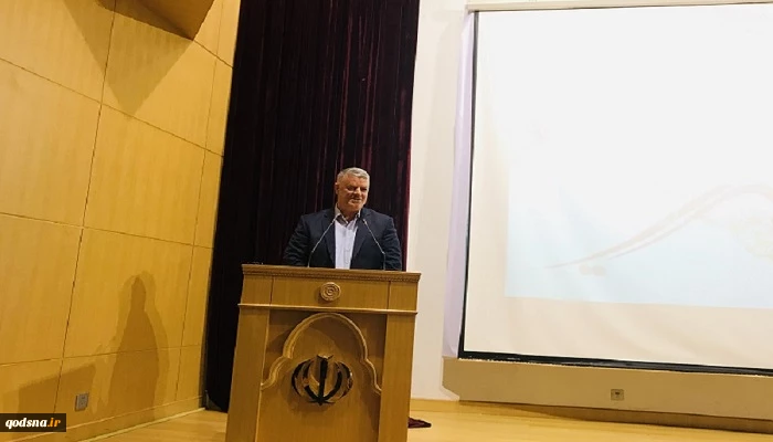 قائد القوة البحرية الايرانية: جبهة الاستكبار تغيرت من الطابع العسكري الي الاقتصادي 2