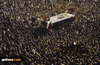 Iran Peringati 30 Tahun Kematian Imam Khomeini