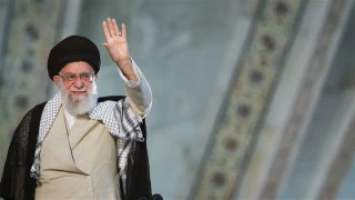 Pidato Rahbar setelah Shalat Idul Fitir, Nasib bagi Saudi dan Bahrain dalam Kesepakatan Abad