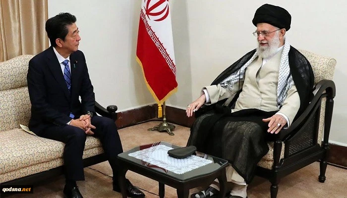 قائد الثورة الإسلامية: ترامب ليس أهلا لتبادل الرسائل، ولن نتفاوض مع امريكا 2