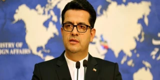 موسوی: 

در قاموس دولت آمریکا دیپلماسی تحریم و تروریسم اقتصادی است