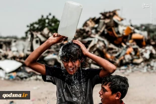عکس/ آبتنی کودکان فلسطینی 2