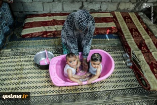 عکس/ آبتنی کودکان فلسطینی 2
