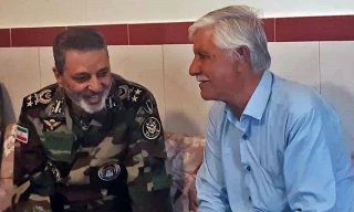 فرمانده کل ارتش با جانباز غلامعلی رشیدی دیدار کرد