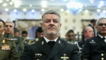 قائد القوة البحرية للجيش الايراني مخاطبا اميركا وبريطانيا والكيان الصهيوني :

عهد نهب ثروات المنطقة قد ولى وعليكم مغادرة المنطقة

 2