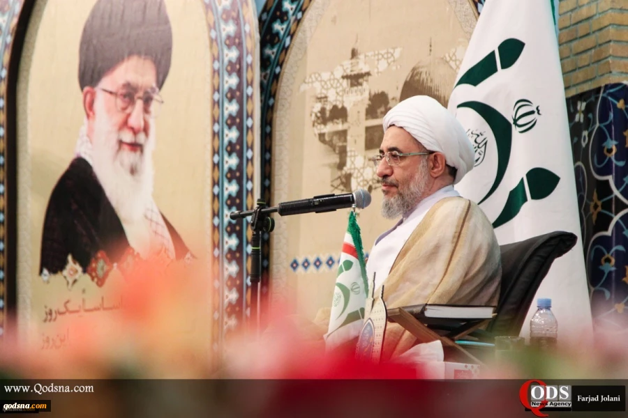 آية الله الاراكي: المساجد تتحمل مسؤولية كبيرة تجاه ربط المسلمين بالامام المفترض الطاعة 2