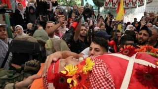 Funeral held for Palestinian teen shot in Jerusalem al-Quds knife attack