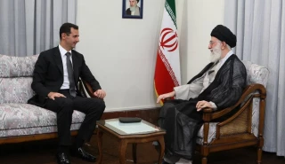 ديبلماسي إيراني يكشف: قائد الثورة ابلغ بشار الاسد بان الشعب السوري خط أحمر