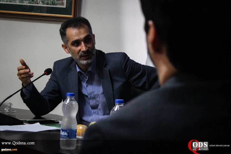 در نشست با دانشجویان در رابطه با طرح سیاسی ایران برای حل قضیه فلسطین مطرح شد:

فرصت مناسبی برای طرح سیاسی برای حل مسئله فلسطین بوجود آمده است 2
