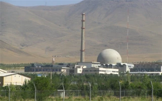 ادعای دو مقام آمریکایی: معالفیت همکاری اتمی با ایران تمدید می‌شود