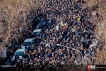 حضور حماسی و میلیونی مردم تهران در مراسم تشییع پیکر سپهبد «حاج قاسم سلیمانی » 4 10