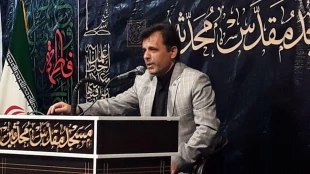 معاون خبرگزاری قدس در مراسم بزرگداشت شهید سلیمانی:

 معادلات تازه‌ای در فصل جدید منطقه ایجاد خواهد شد/تلاش آمریکایی ها ورسانه های معاند برای اعتبار زدایی و تقلیل انتقام سخت سپاه؟ 2
