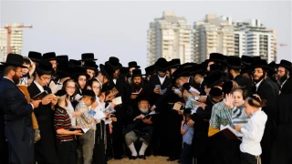 Israeli rabbi arrested for holding women, children as slaves