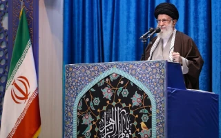 النصّ الكامل لخطبتي قائد الثورة في صلاة الجمعة