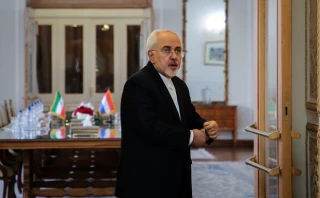 از سوی موسوی؛

گفتگوی ظریف با وزیر خارجه استرالیا درباره یک زندانی تکذیب شد