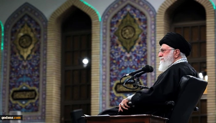 قائد الثورة: صمود الشعب في مواجهة الضغوط اذهل العالم 2