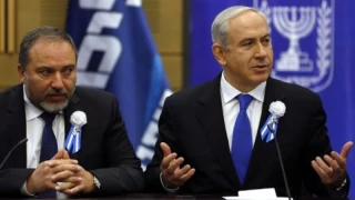 Lieberman: Netanyahu Bawa Israel Menuju Kehancuran Total