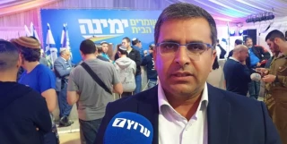 امام خمینی، نیمه خرداد، فلسطین؛

عضو کنست رژیم صهیونیستی از مخالفت خود با معامله قرن خبر داد!