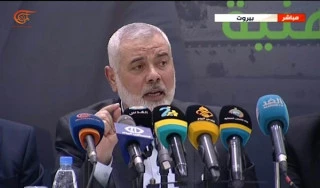 Hamas chief meets Palestinian refugees in Lebanon