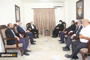 منابع لبنانی گزارش دادند:

دیدار هنیه با سیدحسن نصرالله در بیروت/ تاکید بر ثبات محور مقاومت و حمایت از مساله فلسطین 2