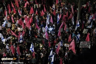 Thousands protest in al-Quds against Netanyahu