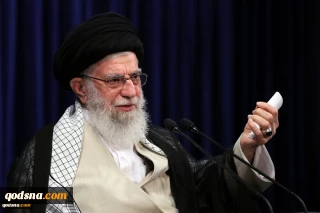 واکنش رهبرانقلاب به انتخابات ریاست جمهوری آمریکا/

آیت الله خامنه ای: عجب معرکه ای! طرفین دیگری را به تقلب در انتخابات متهم می کنند/ این هم از انتخابات و دموکراسی در ایالات متحده آمریکا!