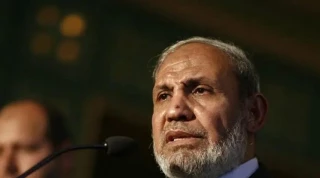 ابومازن همکاری با اشغالگران
را به آشتی ملی ترجیح می‌دهد