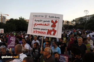 وزیر اسبق دادگستری اسرائیل:

قانون قومیت ننگ آور بوده و جایگاه بین المللی اسرائیل را کاهش داده است