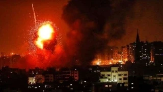Zionist regime bombs Gaza Strip while protests continue in West Bank