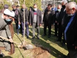 Palestinian officials, activists support resistance movement on Arbor Day 4