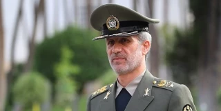 وزیر دفاع:

سپاه پاسداران قدرت راهبردی و ظرفیت برتر جمهوری اسلامی است