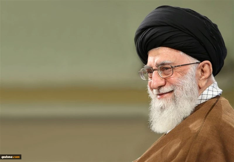 قائد الثورة الإسلامية: ليواصل حرس الثورة الإسلامية مهامه بقوة  2