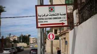 PLO, Fatah committees meet to discuss Palestinian elections