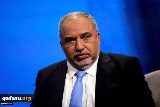 عقب صاروخ ديمونا .. 

ليبرمان يهاجم نتنياهو: منشغل بشؤونه الشخصية، ويترك الإسرائيليين بلا حماية