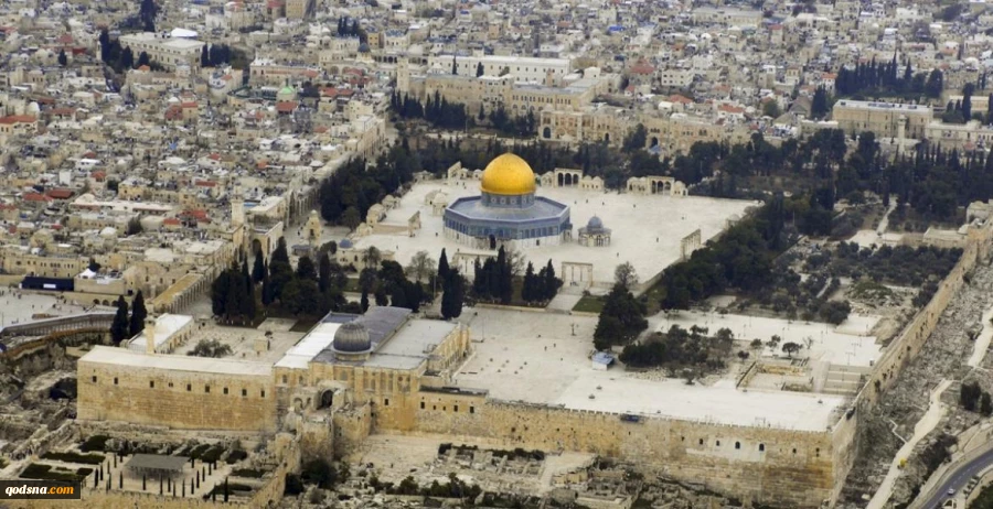 Hamas official: Last night's scene sends a clear message to the world that Al-Quds is the heart of the Palestinian freedom struggle against the Israeli occupation.