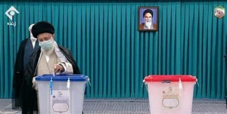 Polls open in Iran election, IR leader calls for high turnout