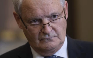 Canada FM warns about illegal Zionist settlements