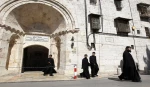 Presidential committee criticizes Armenian patriarchate in Al-Quds for renting church land to Israeli municipality