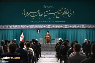 دیدار جمعی از نخبگان و استعدادهای علمی با رهبر انقلاب:

از لحاظ استعداد ذهنی از متوسط جهان بالاتر هستیم/ تشویق به خروجِ نخبه از کشور خیانت است