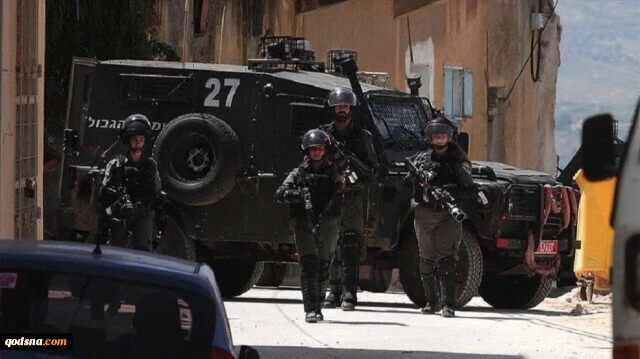 Israeli forces injure 10 Palestinians during West Bank protests
 2